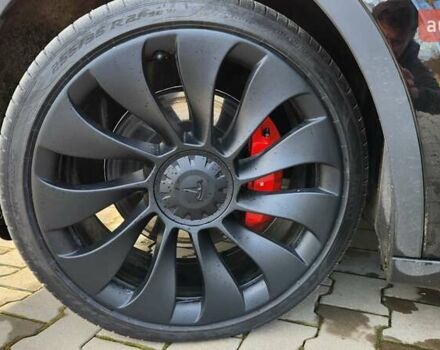 Черный Тесла Model Y, объемом двигателя 0 л и пробегом 86 тыс. км за 24500 $, фото 21 на Automoto.ua