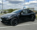 Черный Тесла Model Y, объемом двигателя 0 л и пробегом 27 тыс. км за 27900 $, фото 6 на Automoto.ua
