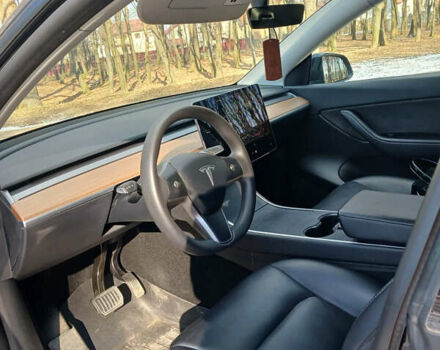 Черный Тесла Model Y, объемом двигателя 0 л и пробегом 100 тыс. км за 19500 $, фото 16 на Automoto.ua