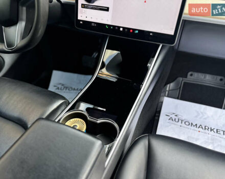 Чорний Тесла Model Y, об'ємом двигуна 0 л та пробігом 173 тис. км за 26200 $, фото 33 на Automoto.ua