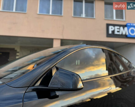Черный Тесла Model Y, объемом двигателя 0 л и пробегом 149 тыс. км за 20600 $, фото 23 на Automoto.ua