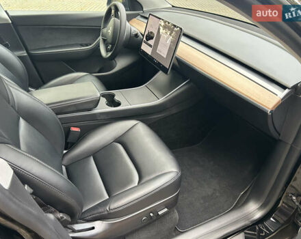 Черный Тесла Model Y, объемом двигателя 0 л и пробегом 140 тыс. км за 18000 $, фото 25 на Automoto.ua