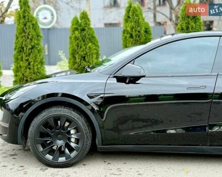Черный Тесла Model Y, объемом двигателя 0 л и пробегом 158 тыс. км за 22860 $, фото 2 на Automoto.ua
