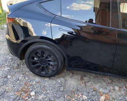 Черный Тесла Model Y, объемом двигателя 0 л и пробегом 72 тыс. км за 24399 $, фото 7 на Automoto.ua