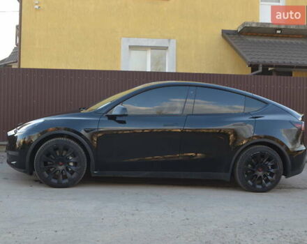 Черный Тесла Model Y, объемом двигателя 0 л и пробегом 77 тыс. км за 21900 $, фото 2 на Automoto.ua