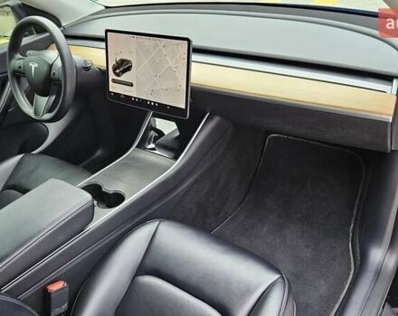 Черный Тесла Model Y, объемом двигателя 0 л и пробегом 136 тыс. км за 23990 $, фото 21 на Automoto.ua
