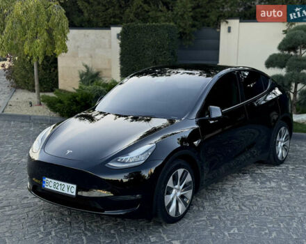 Черный Тесла Model Y, объемом двигателя 0 л и пробегом 113 тыс. км за 21999 $, фото 3 на Automoto.ua