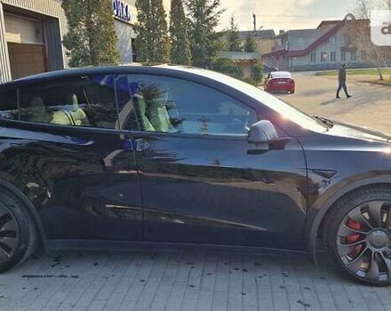 Черный Тесла Model Y, объемом двигателя 0 л и пробегом 26 тыс. км за 50950 $, фото 6 на Automoto.ua