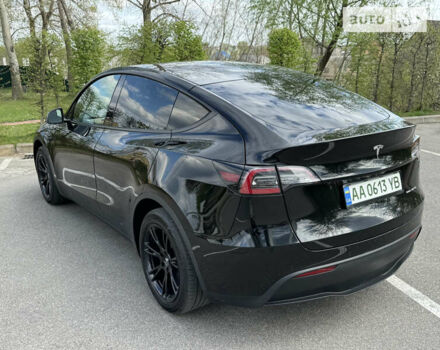 Черный Тесла Model Y, объемом двигателя 0 л и пробегом 27 тыс. км за 27900 $, фото 23 на Automoto.ua