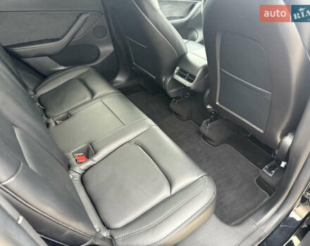 Черный Тесла Model Y, объемом двигателя 0 л и пробегом 107 тыс. км за 21000 $, фото 9 на Automoto.ua