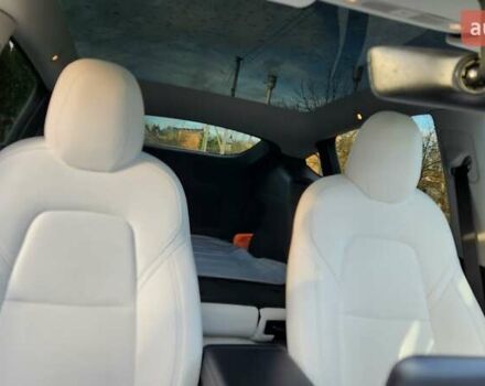 Черный Тесла Model Y, объемом двигателя 0 л и пробегом 86 тыс. км за 24500 $, фото 17 на Automoto.ua