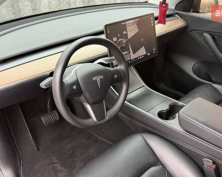 Черный Тесла Model Y, объемом двигателя 0 л и пробегом 169 тыс. км за 21900 $, фото 20 на Automoto.ua