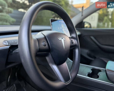 Черный Тесла Model Y, объемом двигателя 0 л и пробегом 113 тыс. км за 21999 $, фото 50 на Automoto.ua