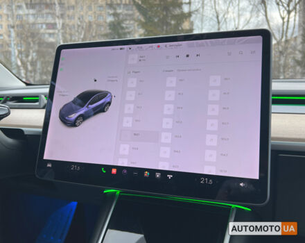 Черный Тесла Model Y, объемом двигателя 75 л и пробегом 72 тыс. км за 29800 $, фото 14 на Automoto.ua