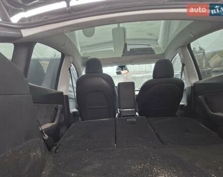 Черный Тесла Model Y, объемом двигателя 0 л и пробегом 91 тыс. км за 16900 $, фото 4 на Automoto.ua