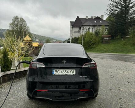 Черный Тесла Model Y, объемом двигателя 0 л и пробегом 85 тыс. км за 31000 $, фото 3 на Automoto.ua