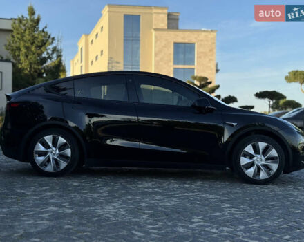 Черный Тесла Model Y, объемом двигателя 0 л и пробегом 113 тыс. км за 21999 $, фото 16 на Automoto.ua