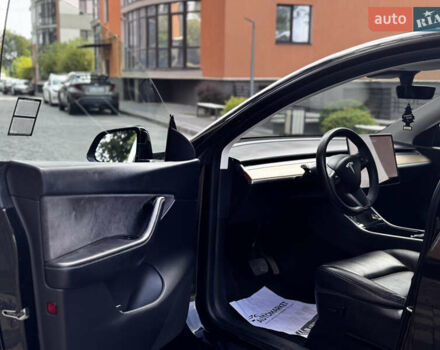 Черный Тесла Model Y, объемом двигателя 0 л и пробегом 173 тыс. км за 22700 $, фото 18 на Automoto.ua