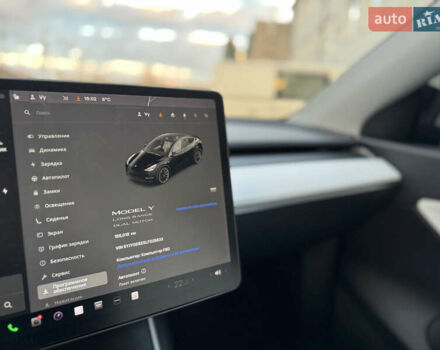 Черный Тесла Model Y, объемом двигателя 0 л и пробегом 149 тыс. км за 20600 $, фото 30 на Automoto.ua