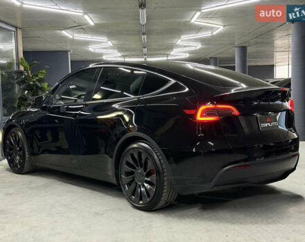 Черный Тесла Model Y, объемом двигателя 0 л и пробегом 70 тыс. км за 26900 $, фото 10 на Automoto.ua