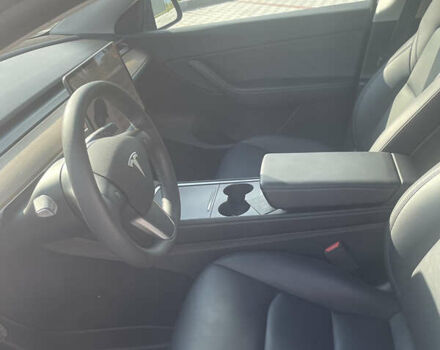 Чорний Тесла Model Y, об'ємом двигуна 0 л та пробігом 43 тис. км за 28300 $, фото 28 на Automoto.ua