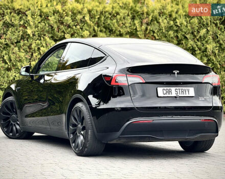 Чорний Тесла Model Y, об'ємом двигуна 0 л та пробігом 62 тис. км за 24999 $, фото 14 на Automoto.ua