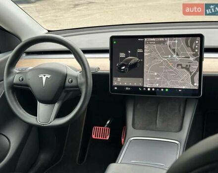 Черный Тесла Model Y, объемом двигателя 0 л и пробегом 127 тыс. км за 26990 $, фото 30 на Automoto.ua