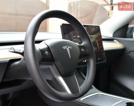 Черный Тесла Model Y, объемом двигателя 0 л и пробегом 73 тыс. км за 25950 $, фото 37 на Automoto.ua