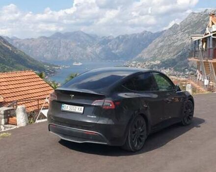 Тесла Model Y 2021 в Киеве на Automoto.ua Черный Тесла Model Y, объемом двигателя 0 л и пробегом 115 тыс. км за 25200 $, фото 40 на Automoto.ua