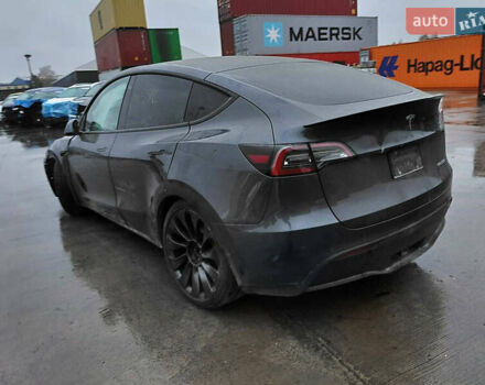 Черный Тесла Model Y, объемом двигателя 0 л и пробегом 50 тыс. км за 17999 $, фото 5 на Automoto.ua