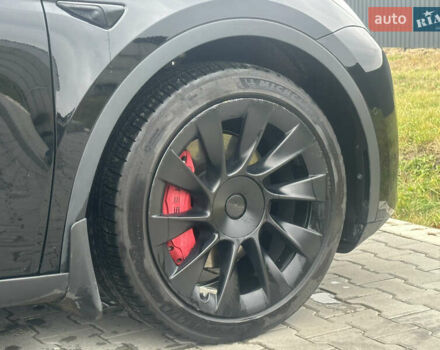 Черный Тесла Model Y, объемом двигателя 0 л и пробегом 127 тыс. км за 26500 $, фото 10 на Automoto.ua