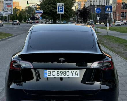 Черный Тесла Model Y, объемом двигателя 0 л и пробегом 102 тыс. км за 24999 $, фото 5 на Automoto.ua