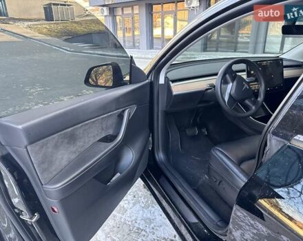 Черный Тесла Model Y, объемом двигателя 0 л и пробегом 59 тыс. км за 24900 $, фото 57 на Automoto.ua