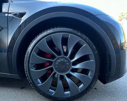 Черный Тесла Model Y, объемом двигателя 0 л и пробегом 50 тыс. км за 42000 $, фото 25 на Automoto.ua