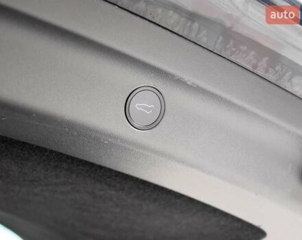 Черный Тесла Model Y, объемом двигателя 0 л и пробегом 73 тыс. км за 25950 $, фото 68 на Automoto.ua