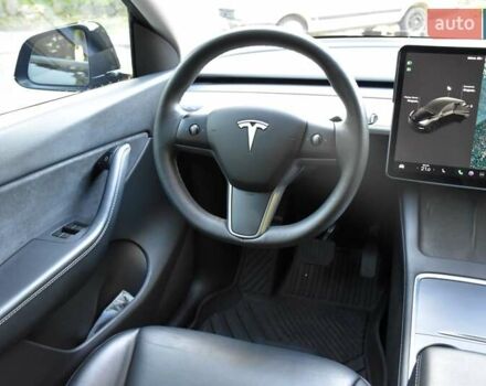 Черный Тесла Model Y, объемом двигателя 0 л и пробегом 82 тыс. км за 24950 $, фото 28 на Automoto.ua