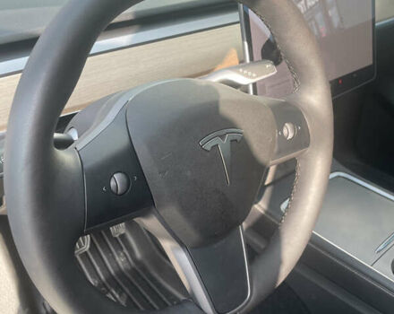 Чорний Тесла Model Y, об'ємом двигуна 0 л та пробігом 43 тис. км за 28300 $, фото 64 на Automoto.ua