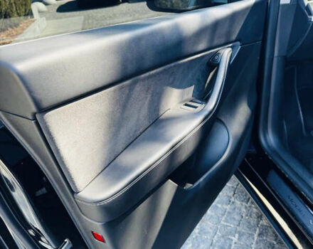 Чорний Тесла Model Y, об'ємом двигуна 0 л та пробігом 58 тис. км за 25000 $, фото 14 на Automoto.ua