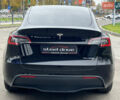Черный Тесла Model Y, объемом двигателя 0 л и пробегом 5 тыс. км за 24999 $, фото 2 на Automoto.ua