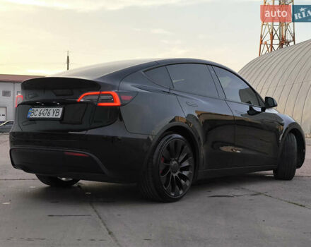 Черный Тесла Model Y, объемом двигателя 0 л и пробегом 57 тыс. км за 23950 $, фото 5 на Automoto.ua