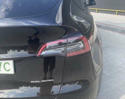 Чорний Тесла Model Y, об'ємом двигуна 0 л та пробігом 43 тис. км за 28300 $, фото 57 на Automoto.ua