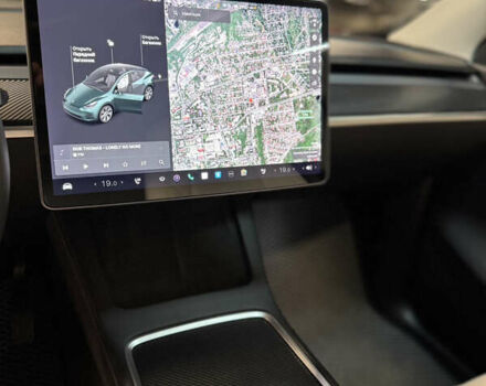 Черный Тесла Model Y, объемом двигателя 0 л и пробегом 33 тыс. км за 25900 $, фото 46 на Automoto.ua