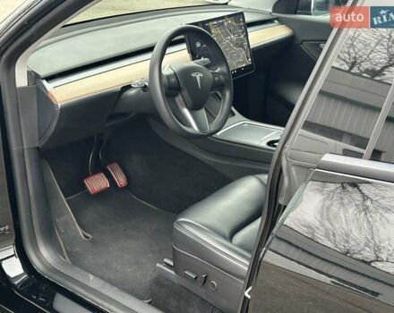 Черный Тесла Model Y, объемом двигателя 0 л и пробегом 127 тыс. км за 26990 $, фото 13 на Automoto.ua