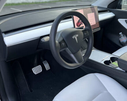 Чорний Тесла Model Y, об'ємом двигуна 0 л та пробігом 133 тис. км за 23500 $, фото 7 на Automoto.ua
