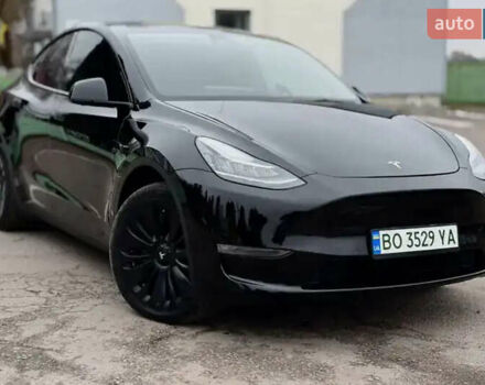 Черный Тесла Model Y, объемом двигателя 0 л и пробегом 162 тыс. км за 25700 $, фото 1 на Automoto.ua