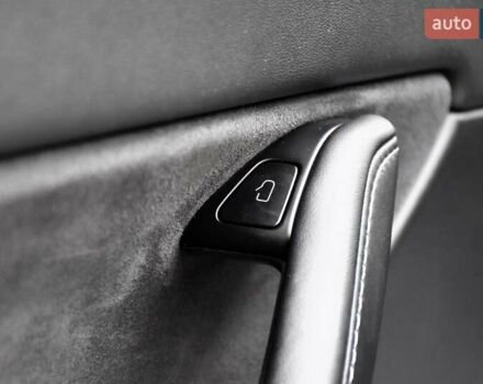 Черный Тесла Model Y, объемом двигателя 0 л и пробегом 73 тыс. км за 25950 $, фото 46 на Automoto.ua