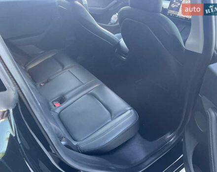 Черный Тесла Model Y, объемом двигателя 0 л и пробегом 77 тыс. км за 22700 $, фото 15 на Automoto.ua