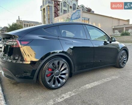 Чорний Тесла Model Y, об'ємом двигуна 0 л та пробігом 141 тис. км за 24900 $, фото 2 на Automoto.ua