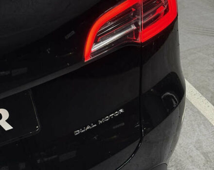 Черный Тесла Model Y, объемом двигателя 0 л и пробегом 124 тыс. км за 24900 $, фото 12 на Automoto.ua