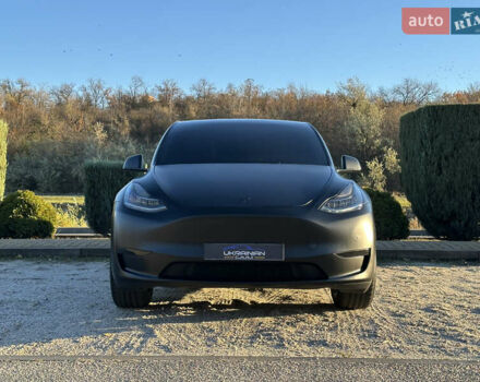 Черный Тесла Model Y, объемом двигателя 0 л и пробегом 60 тыс. км за 22999 $, фото 4 на Automoto.ua